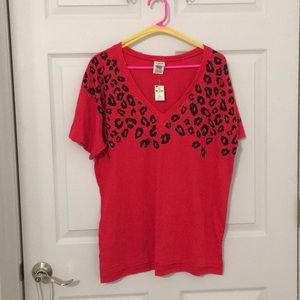 PINK short sleeve t-shirt.